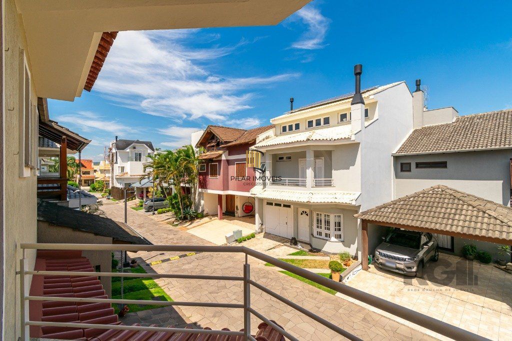 Casa em condominio no Sarandi de 3 dormitórios 2 vagas e infra
