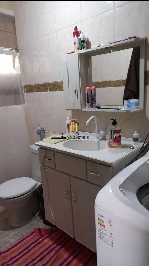 Casa 5 dormitórios no bairro Formoza