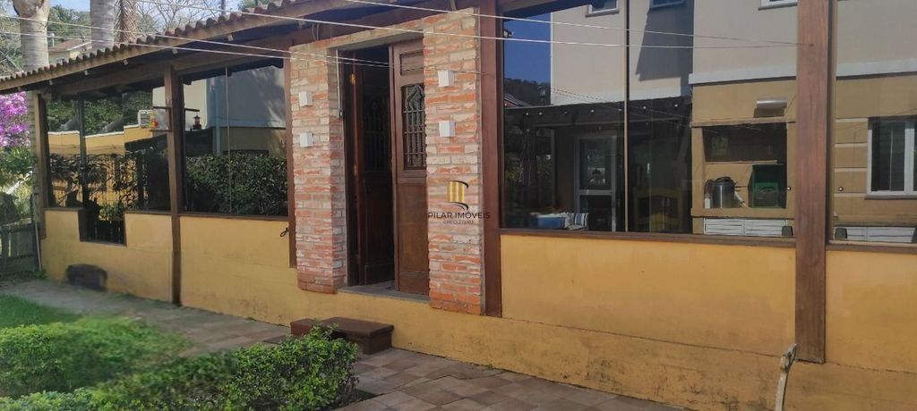 Casa de Condomínio 3 dormitórios no bairro Mário Quintana