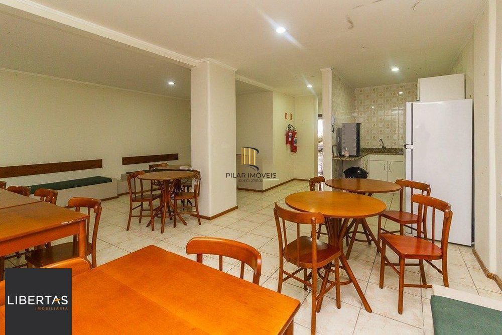 Apartamento 2 dorms, altar alto, 1 vaga de garagem coberta, à venda Rua Catumbi, Medianeira - Porto Alegre