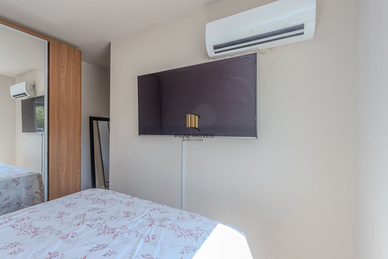 Apartamento 2 dormitórios no bairro Olaria