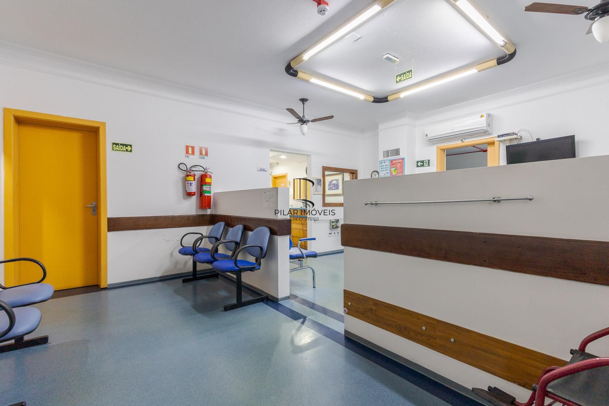 Prédio Comercial no bairro Rio Branco com 912m²