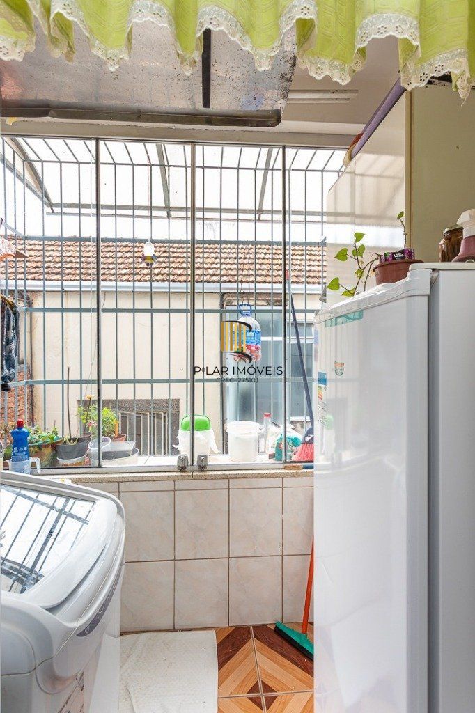 Apartamento de 2 dormitórios no Menino Deus