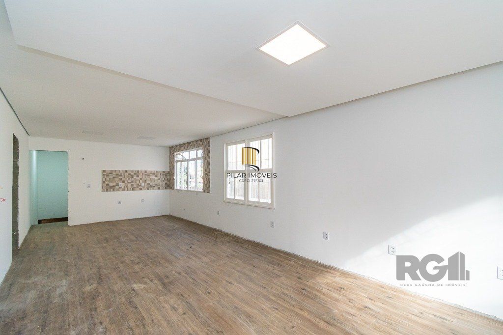 Casa no bairro Cristal de 3 dormitórios