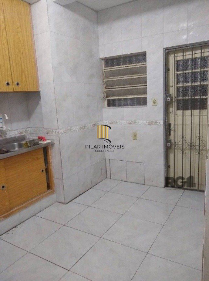 - Apartamento Térreo de 1 Dormitório com Pátio à Venda!