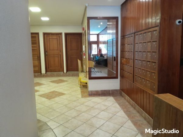 Loft com 1 quarto e 43m² à venda em Centro Histórico, Porto Alegre.