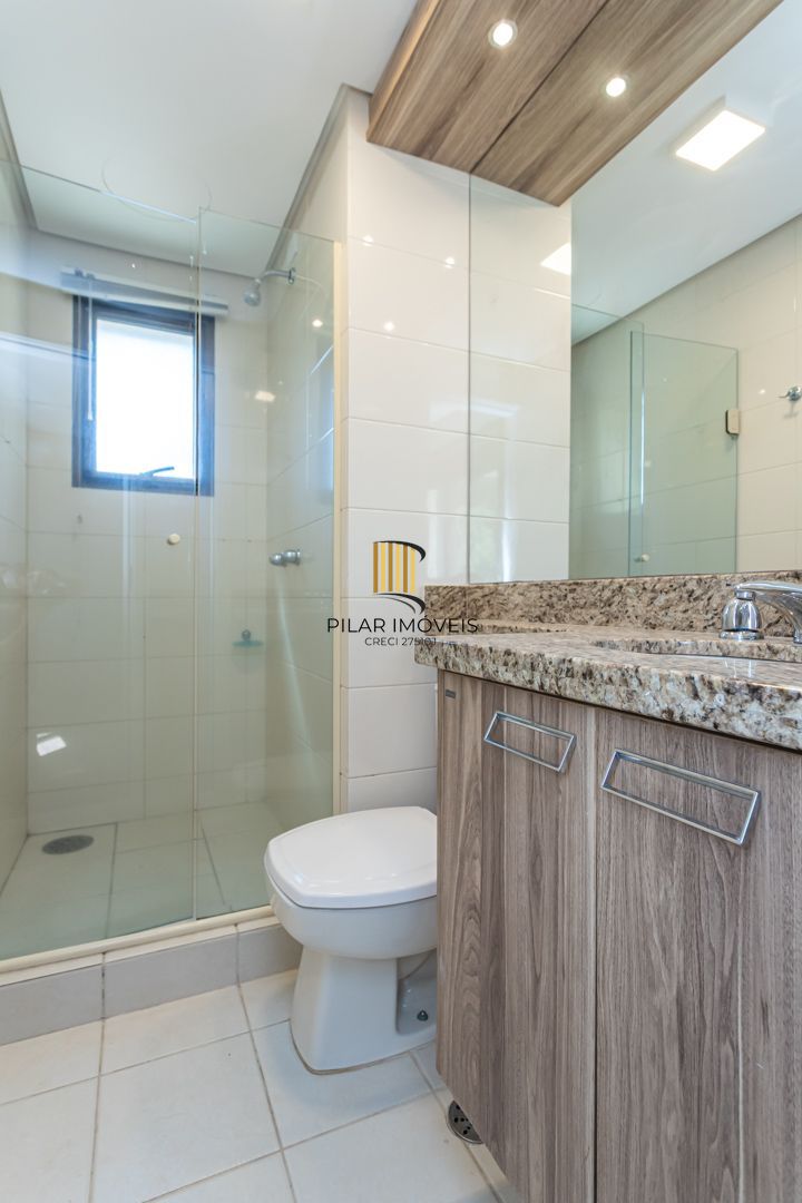 Apartamento no bairro Mont Serrat de 2 suítes e 2 vagas DESOCUPADO