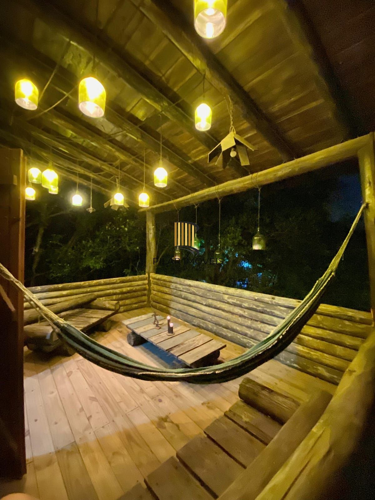 Sobrado 1 dormitório no bairro Alto Arroio