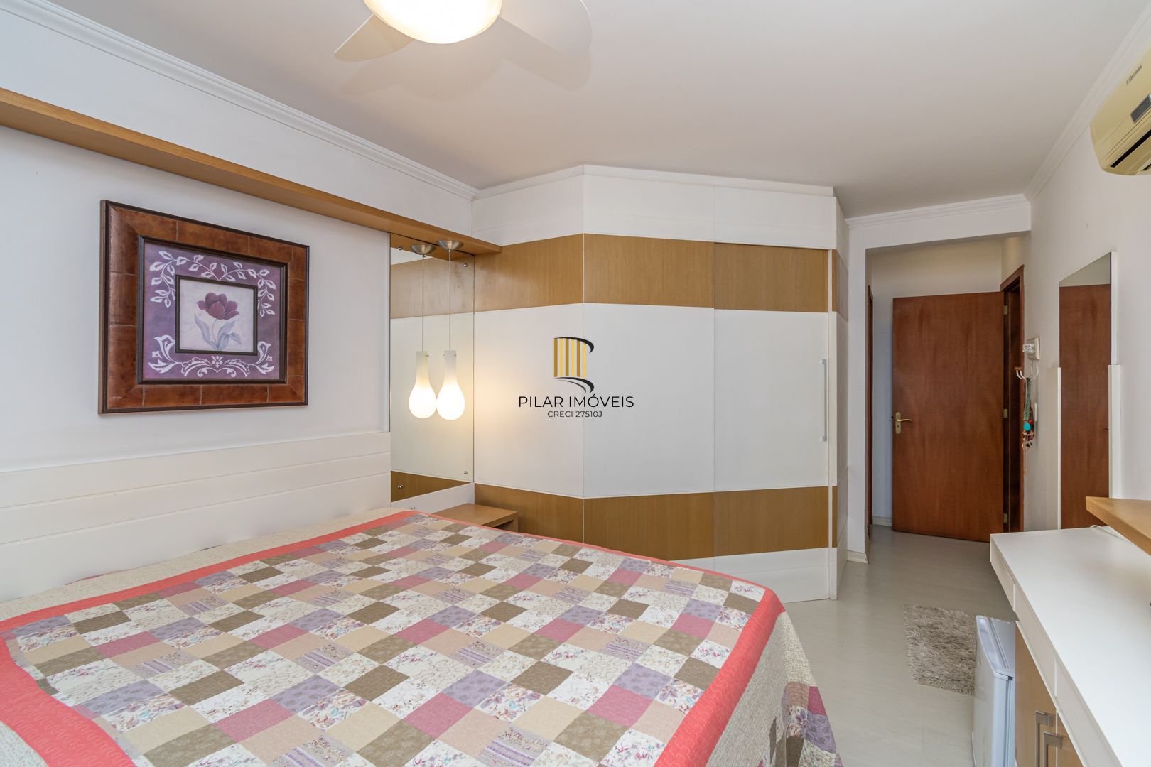 Apartamento no bairro Higienópolis de 3 dormitórios e 2 vagas