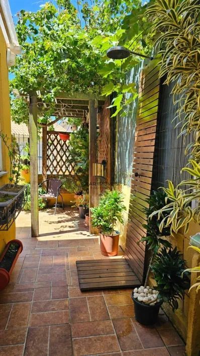 Casa de Condomínio 3 dormitórios no bairro Mário Quintana