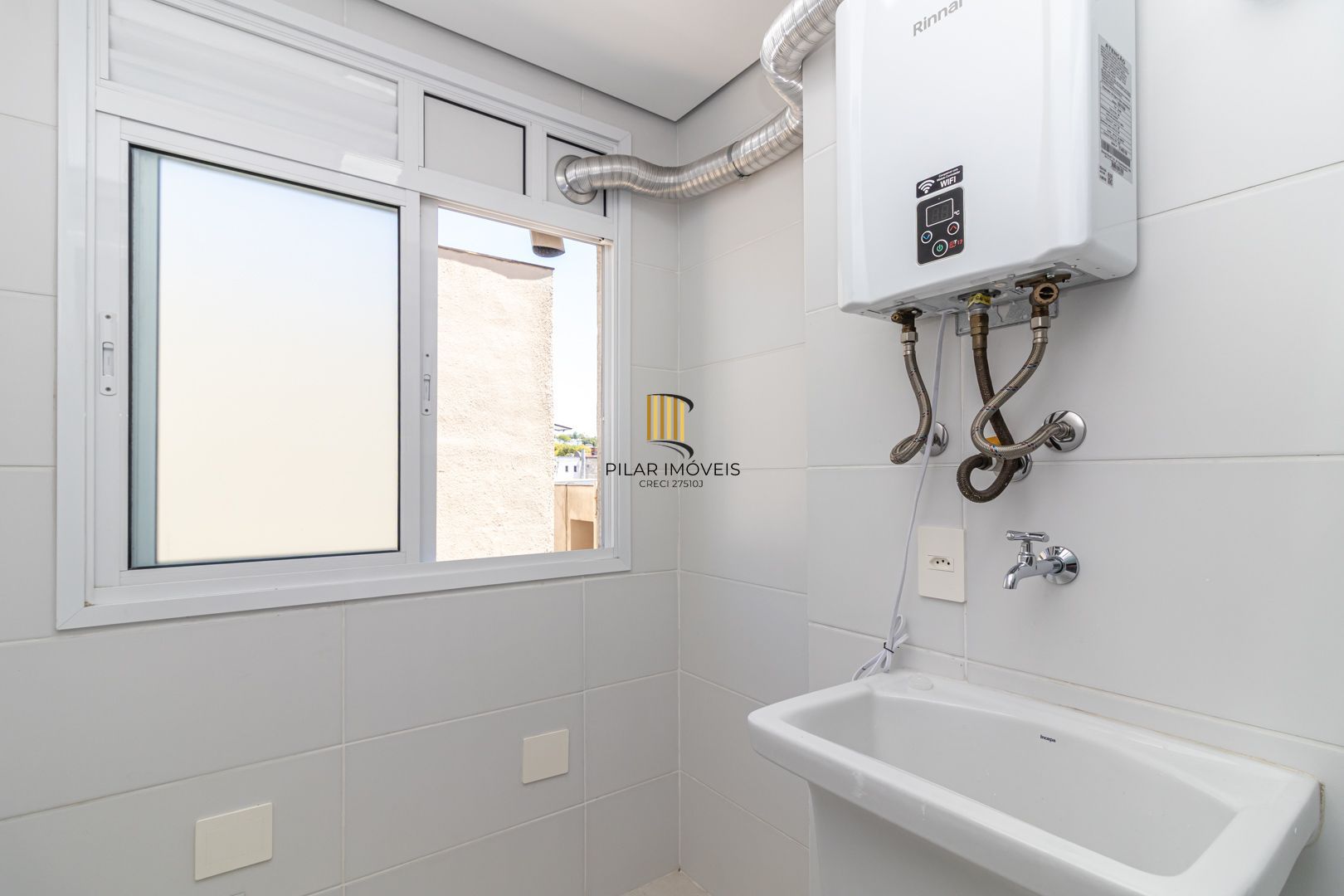 Apartamento no Jardim Botânico de 2 dormitórios e vaga DESOCUPADO