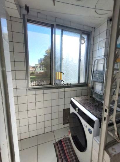 Apartamento de 2 dormitórios no bairro Cristal