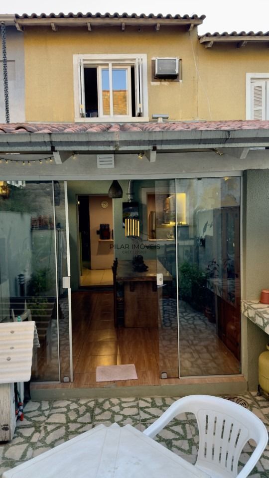 Sobrado 2 dormitórios no bairro Jardim Leopoldina