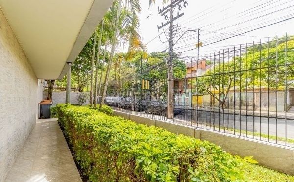 Apartamento no Jardim Botânico de2 dormitórios DESOCUPADO