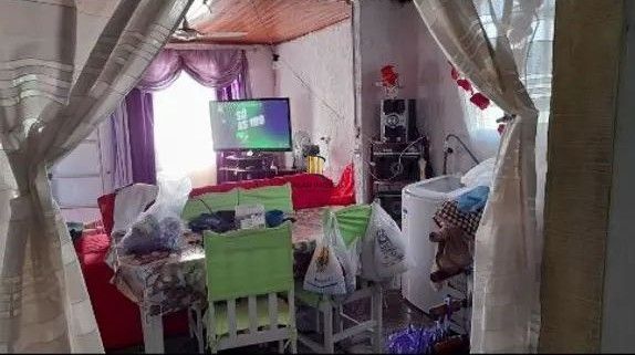 Casa 5 dormitórios no bairro Formoza