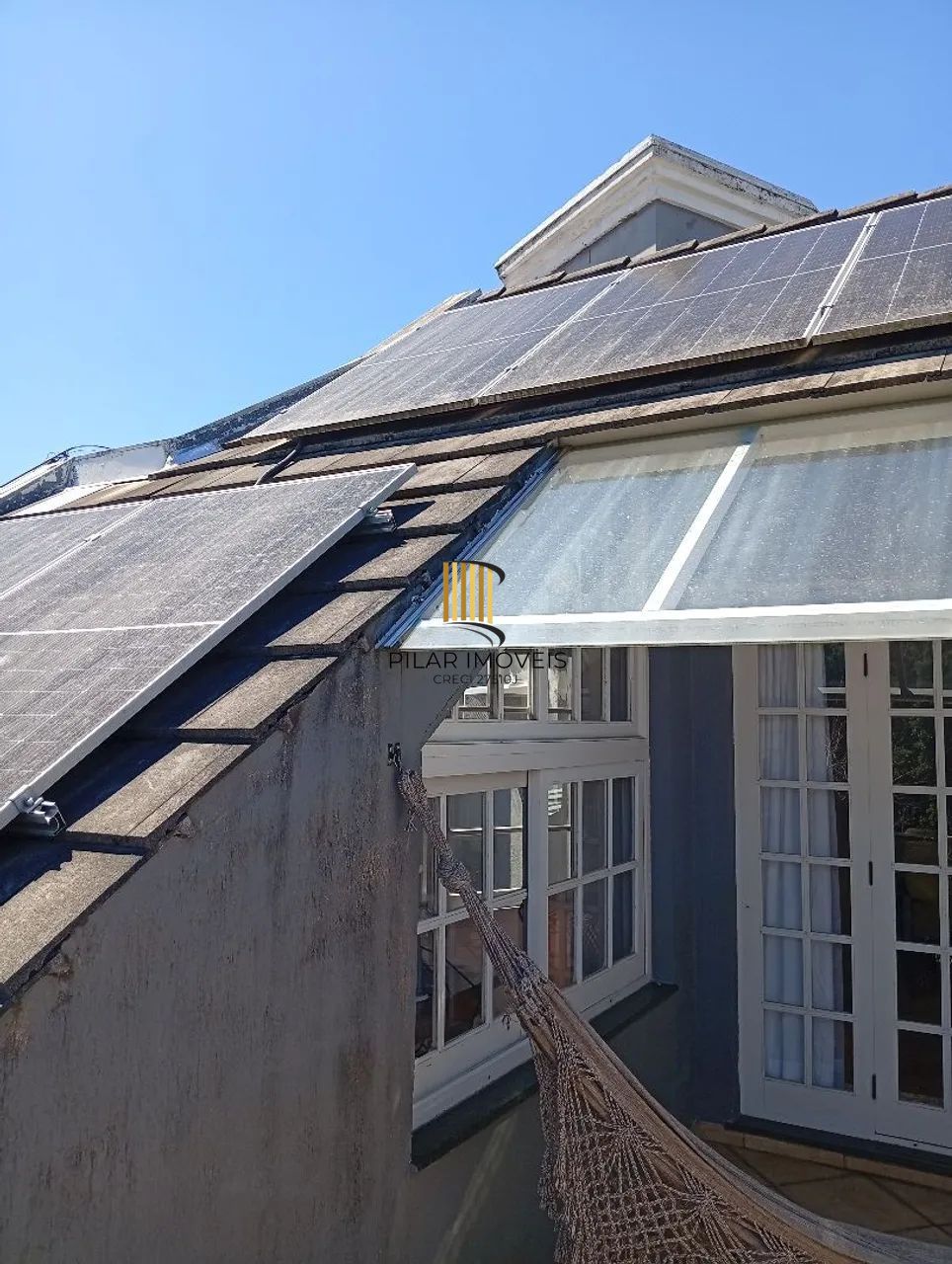 Casa 4 dormitórios no bairro Ipanema