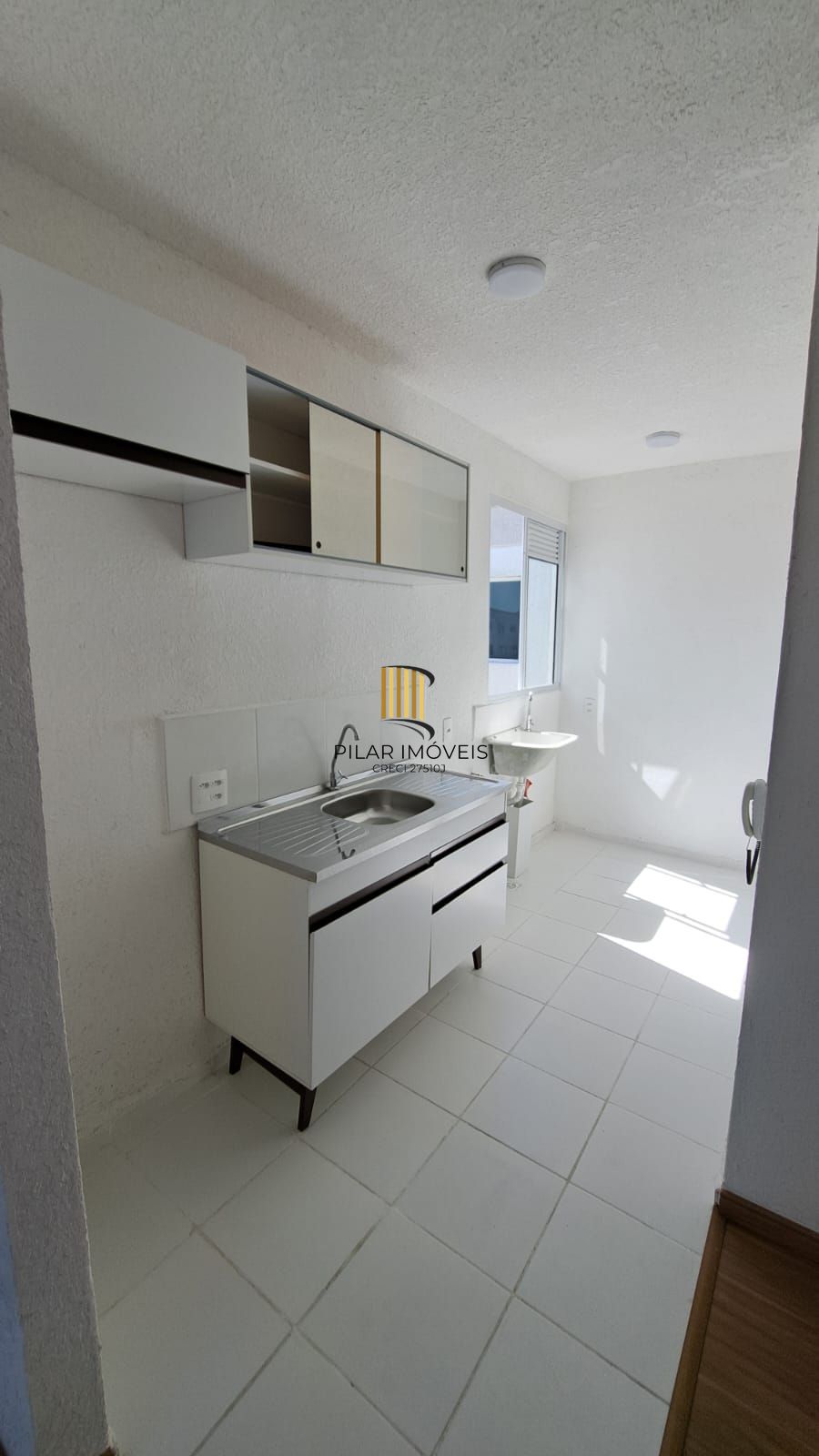 Apartamento 2 dormitórios no bairro Rubem Berta
