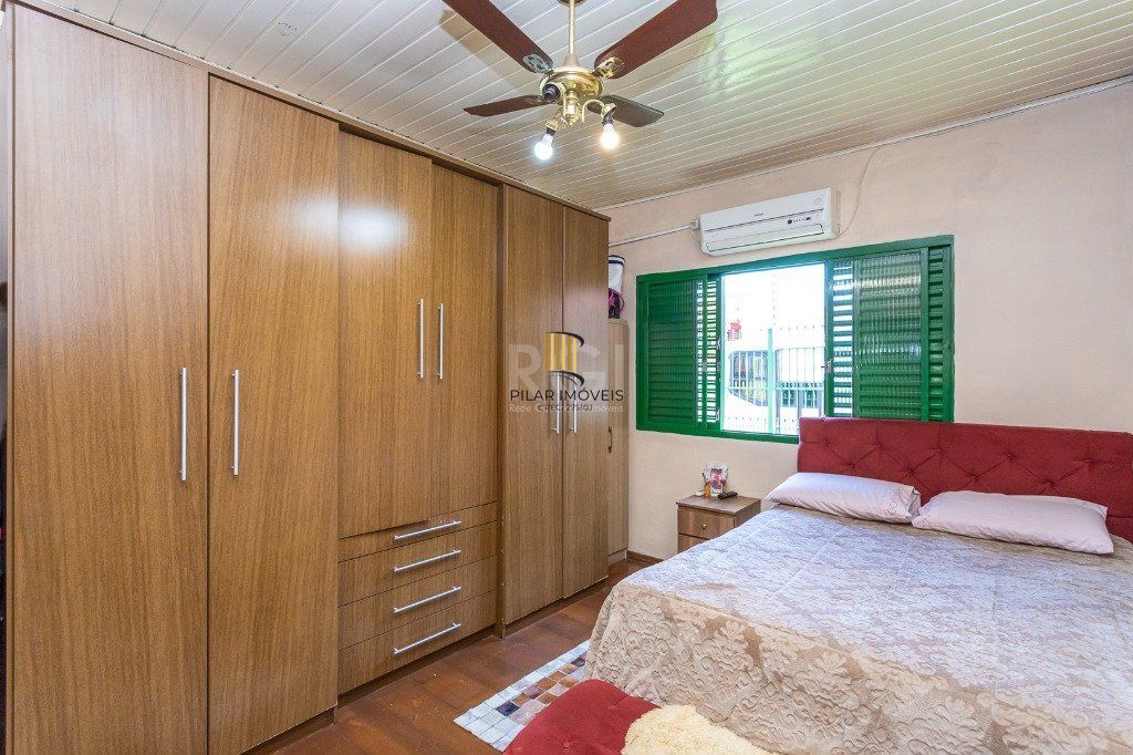 Casa para Venda - 143.32m², 3 dormitórios, sendo 1 suites, 5 vagas - Parque Santa Fé