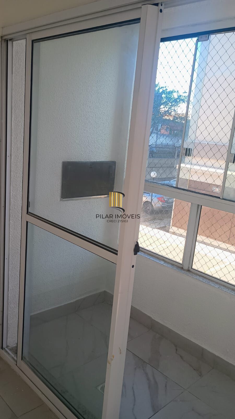 Excelente 2 dormitórios com sacada e churrasqueira