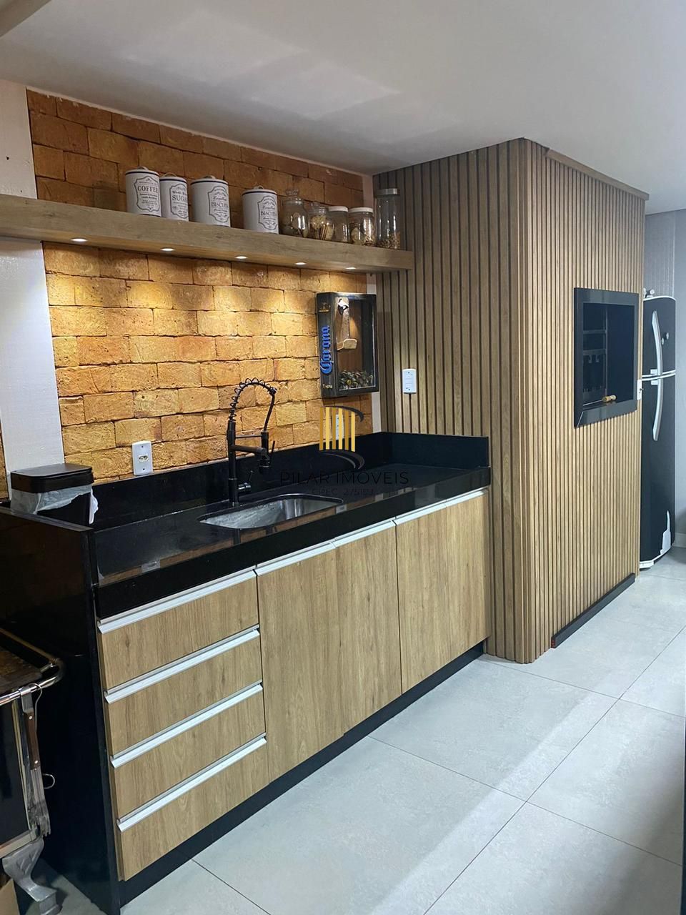 Casa sobrado no Condomínio Golden River em Imbé com 4 dormitórios