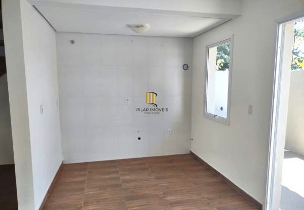 Casa em Condomínio de 2 dormitórios 1 vaga DESOCUPADA