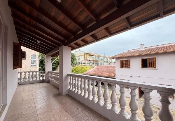 casa sobrado na Medianeira com 4 dormitórios