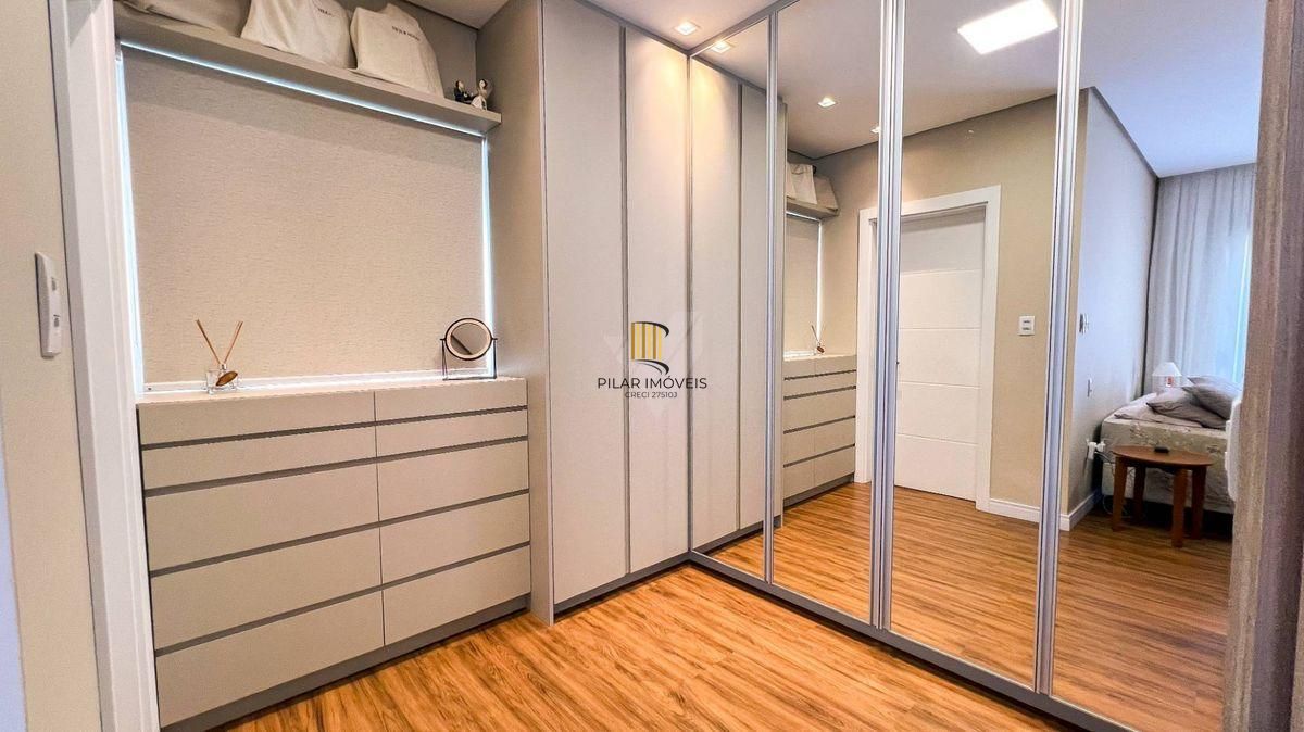 Casa de Condomínio 4 dormitórios no bairro Prado Bairro-Cidade (Barro Vermelho)