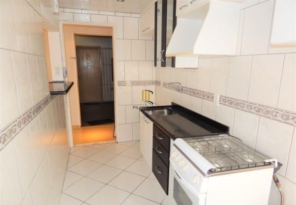 Apartamento no Sarandi de 2 dormitórios e vaga
