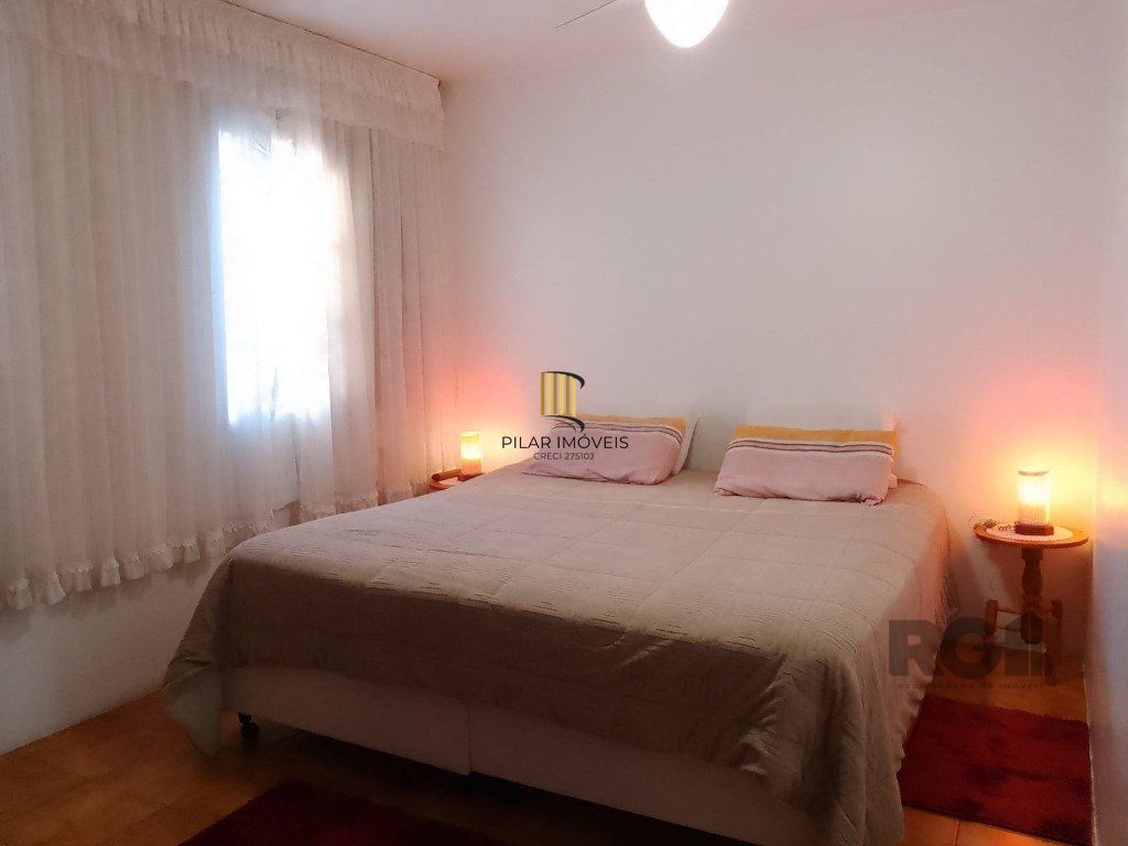 Casa 3 Dormitório(s) Bairro Centro