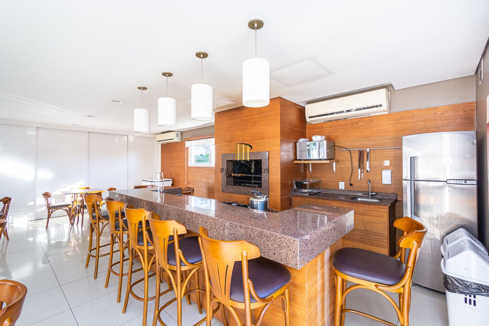 Apartamento 2 dormitórios no bairro Jardim Sabará