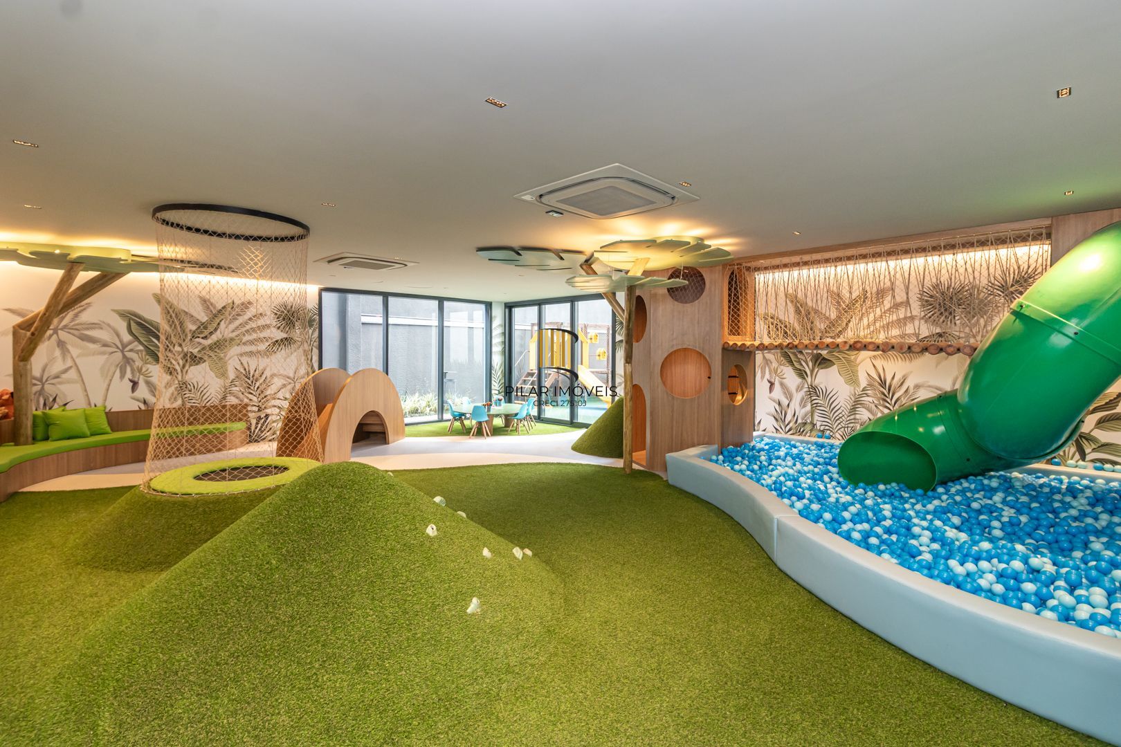 Apartamento NOVO no Go Cidade Baixa de 2 dormitórios vaga e infra