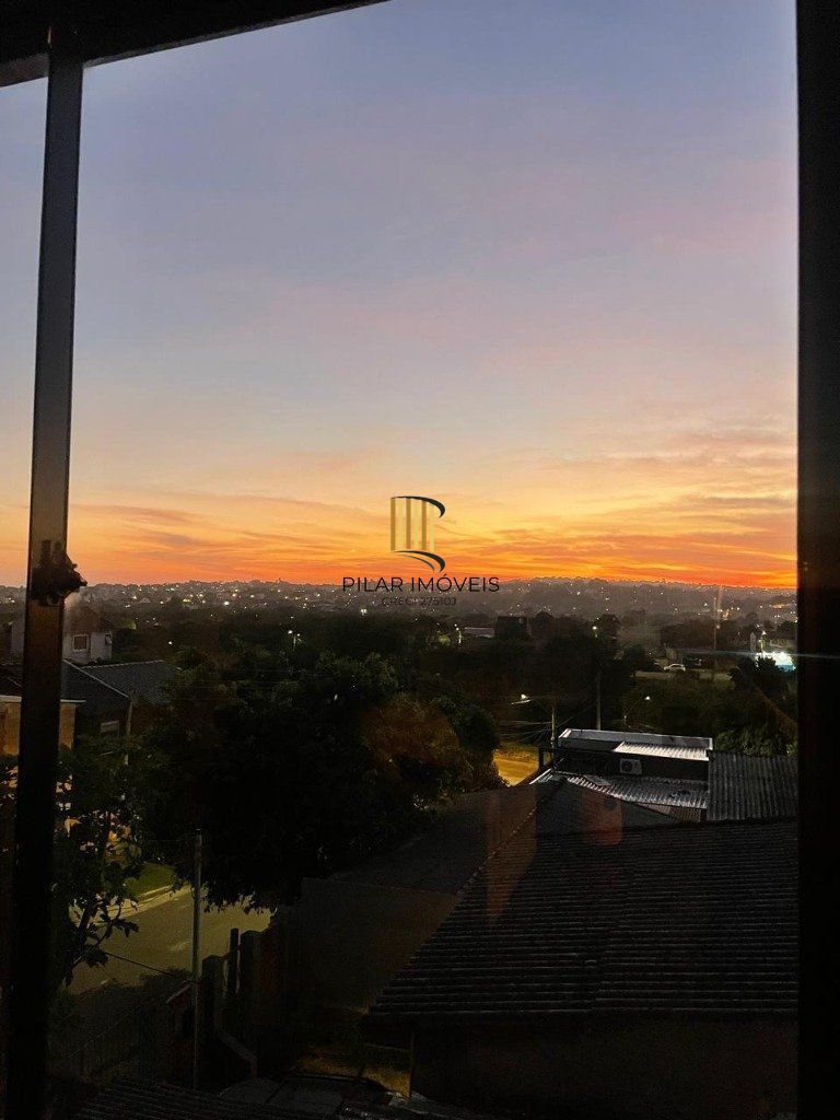 Casa 2 dormitórios no bairro Rubem Berta