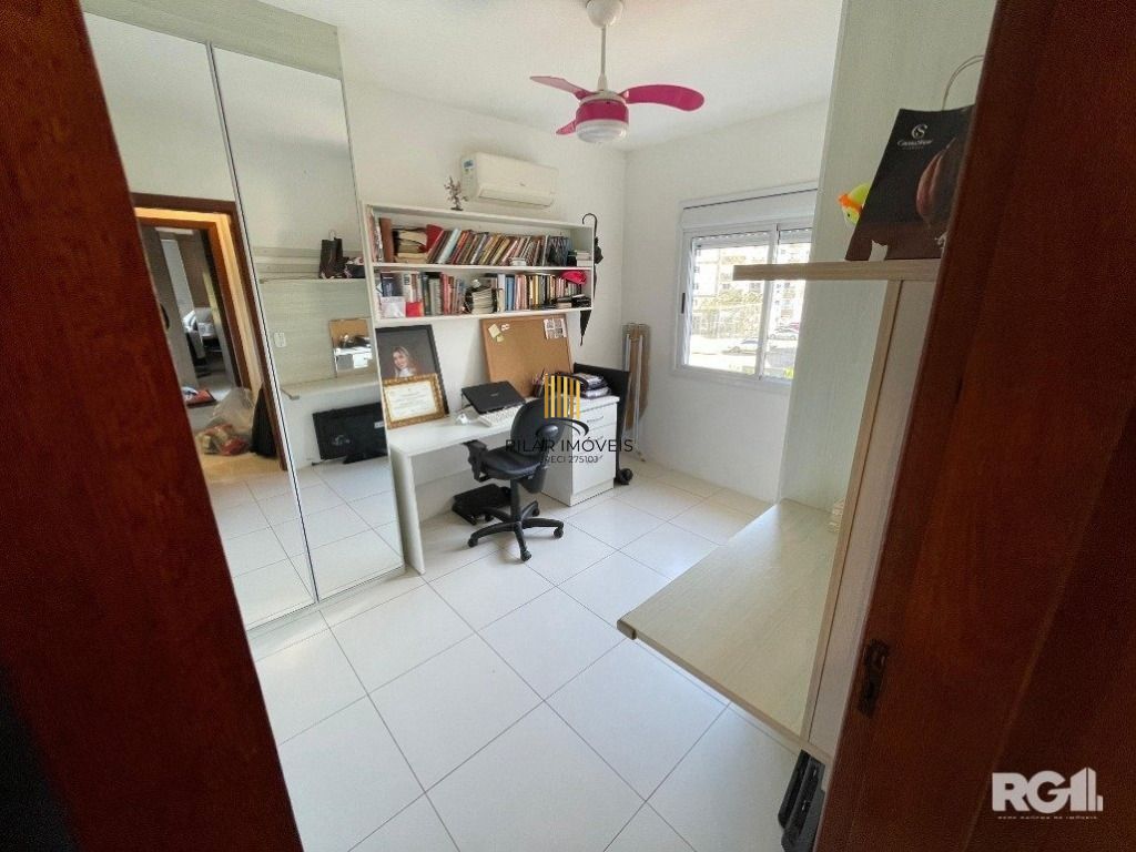 Apartamento Duplex com 3 quartos à venda, 144m²