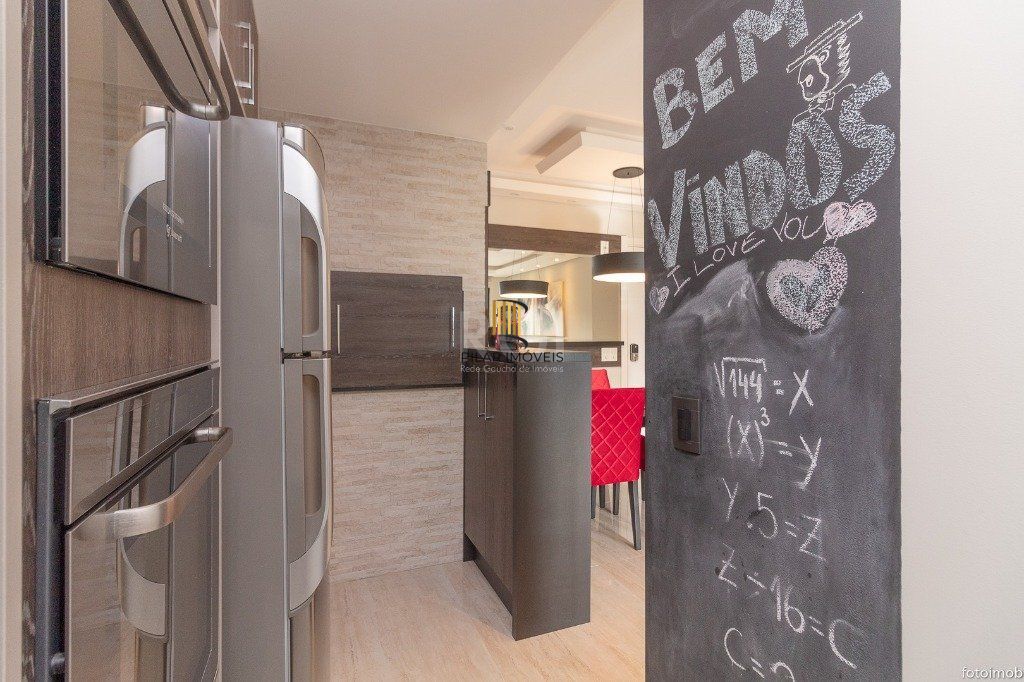 Apartamento para Venda - 66m², 2 dormitórios, sendo 1 suites, 2 vagas - Jardim Botânico