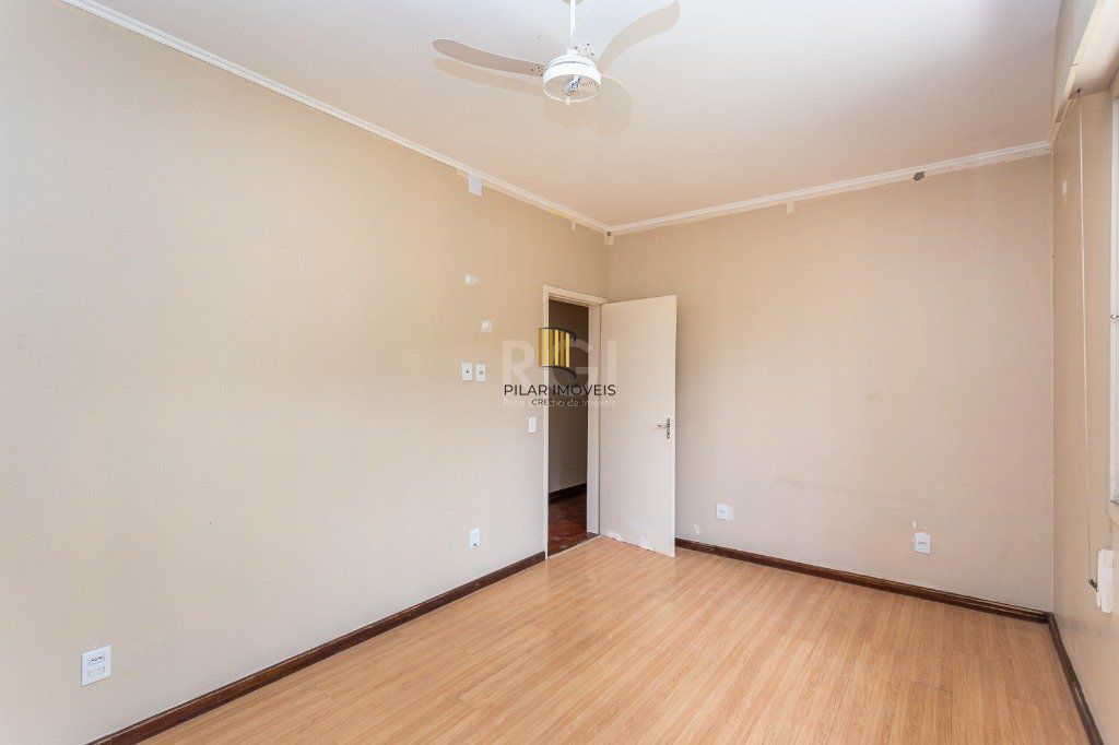Casa para Venda - 740m², 5 dormitórios, sendo 1 suites, 3 vagas - Vila Assunção