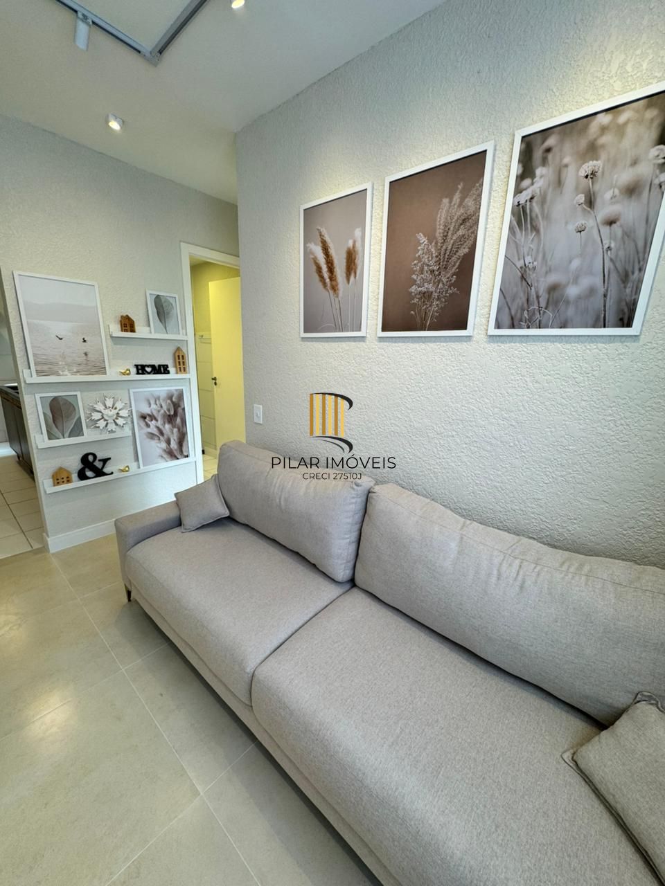 Apartamento 2 dormitórios no bairro Santos Dumont