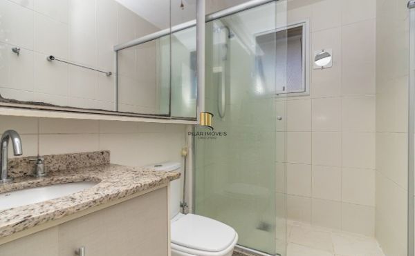 Sobrado condomínio no bairro Teresópolis de 4 dormitórios 2 vagas e infra