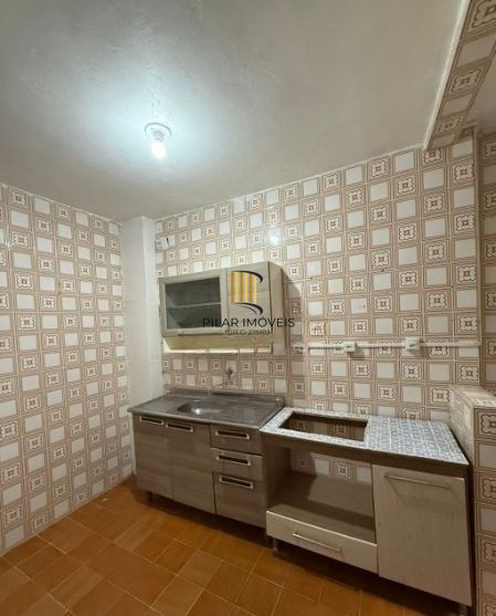 Apartamento no Centro de 1 dormitório desocupado