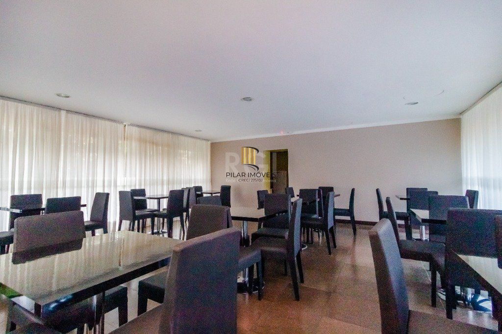 Apartamento para Venda - 138m², 3 dormitórios, sendo 1 suites, 1 vaga - Petrópolis