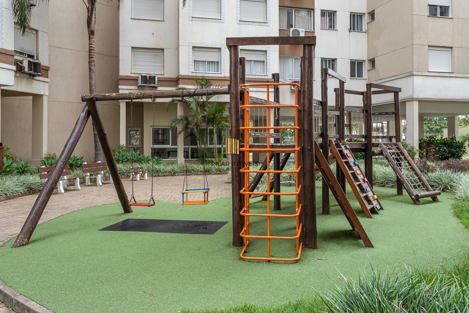 Apartamento de 3 dormitórios vaga e infra no bairro Vila Ipiranga