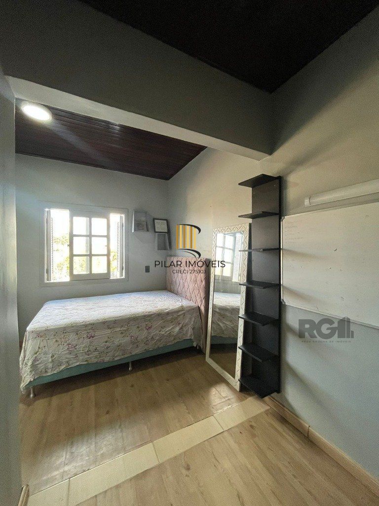 Casa 2 dormitórios no bairro Rubem Berta