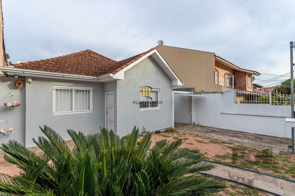 Casa no Jardim do Salso de 3 dormitórios pátio e piscina