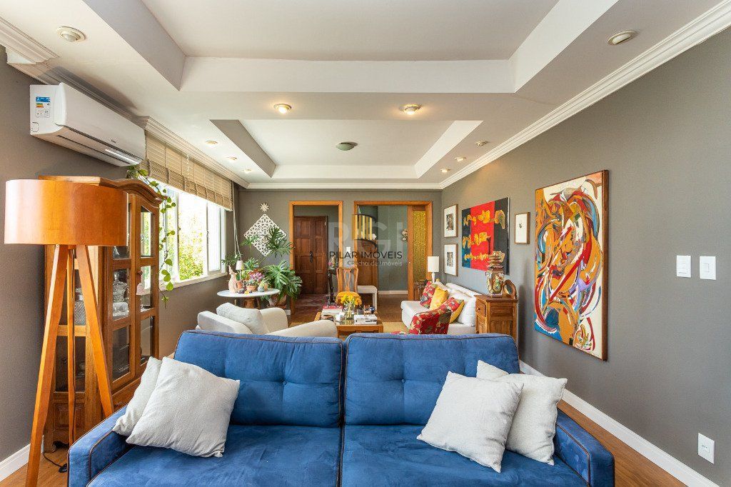 Apartamento no Rio Branco de 4 dormitórios e vaga