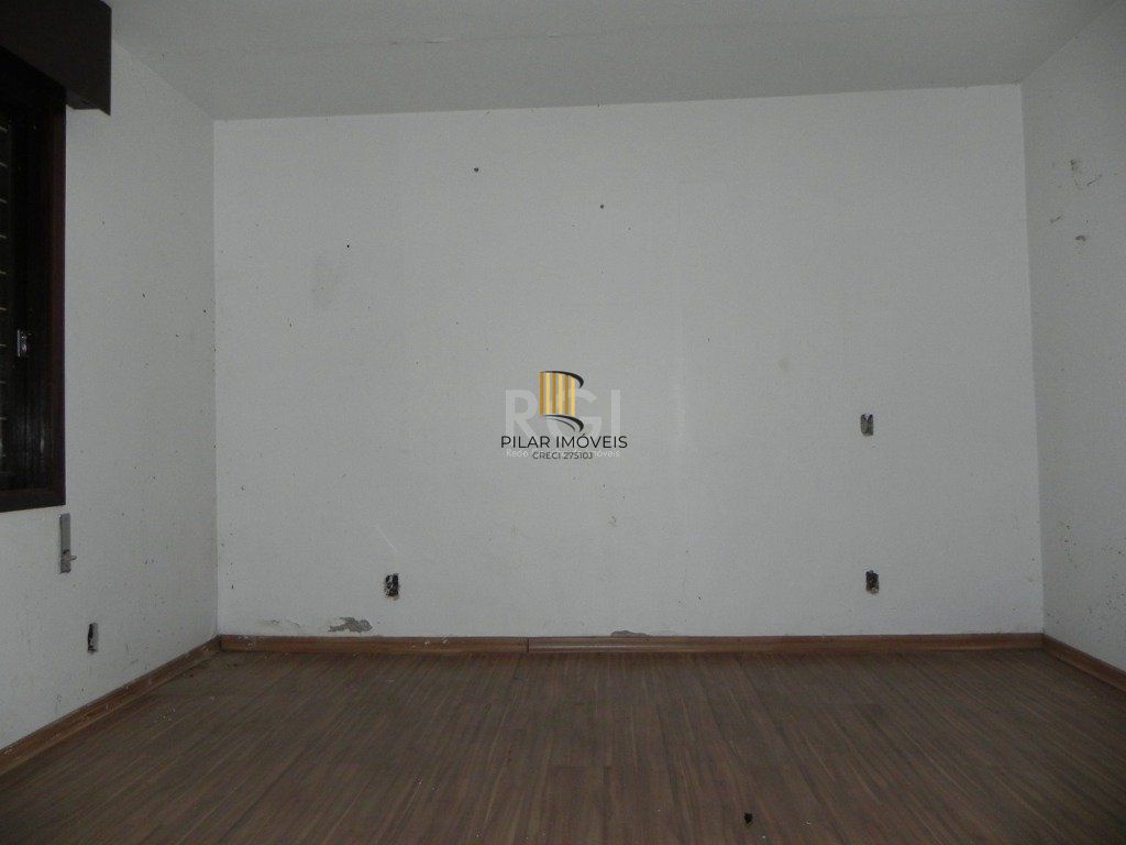 Casa para Venda - 110m², 4 dormitórios, sendo 1 suites, 4 vagas - Jardim Itu