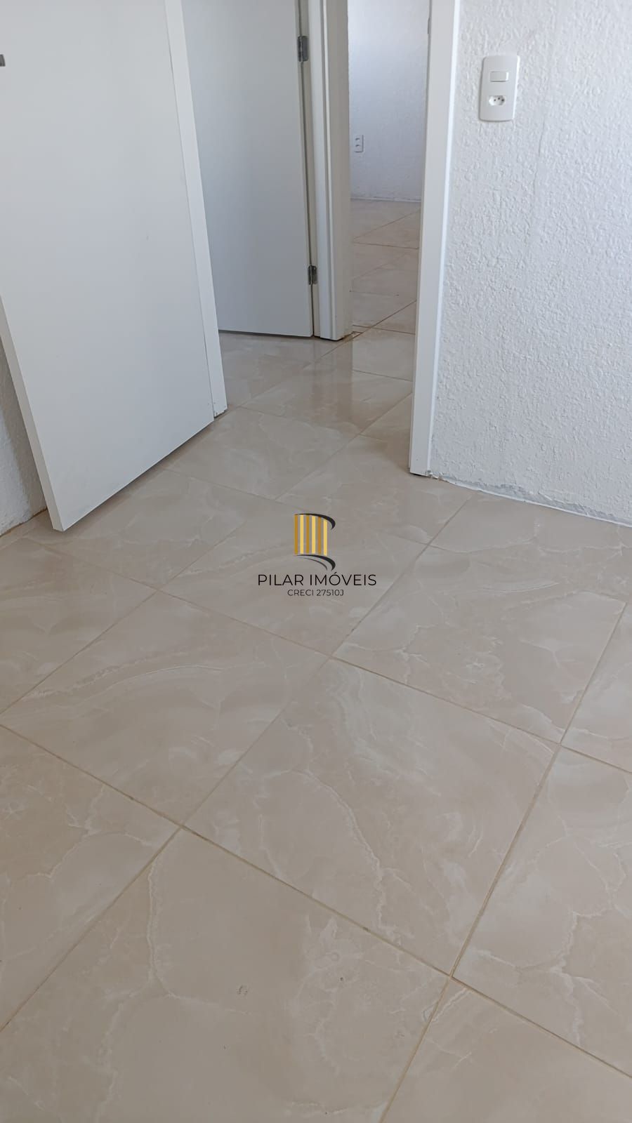 Apartamento 2 dormitórios no bairro Restinga