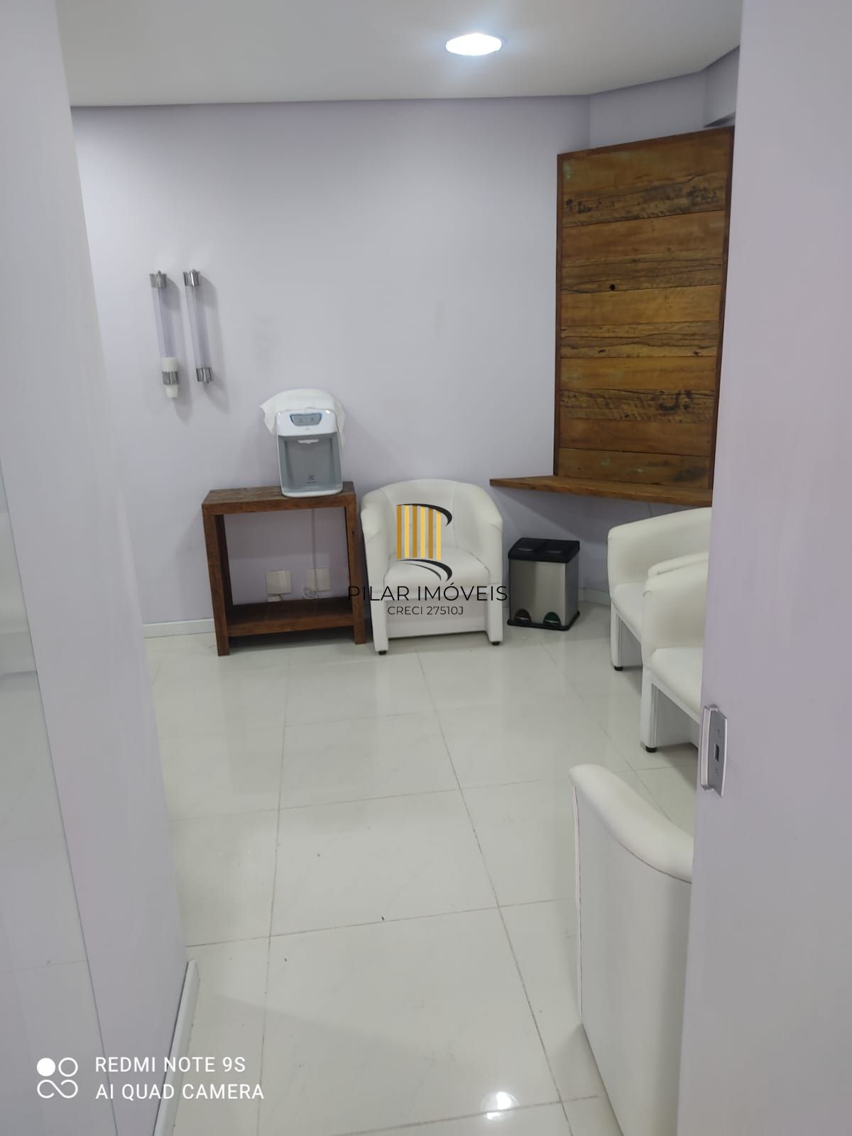 Sala Comercial 1 dormitório no bairro Floresta