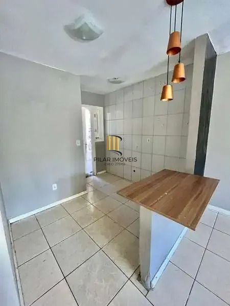 Casa 3 dormitórios no bairro Jardim Algarve