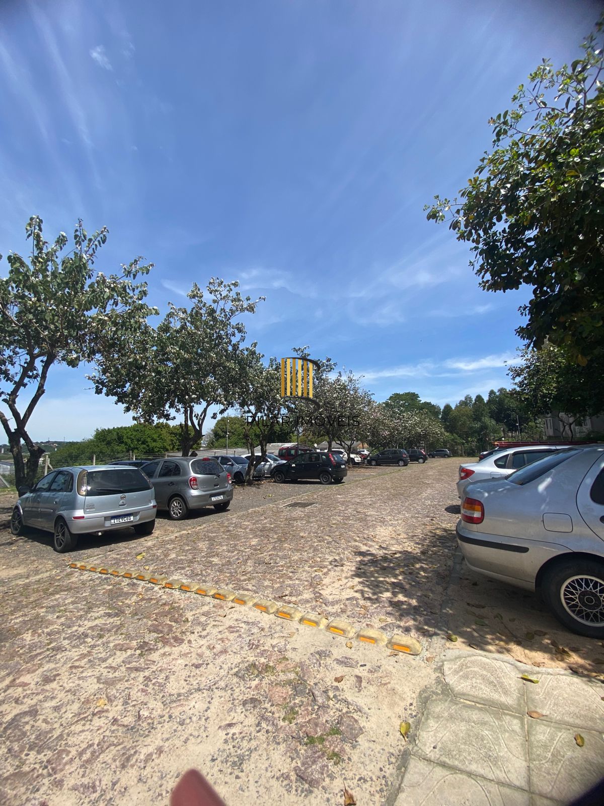 Apartamento de 2 dormitórios e vaga rotativa na Vila Nova