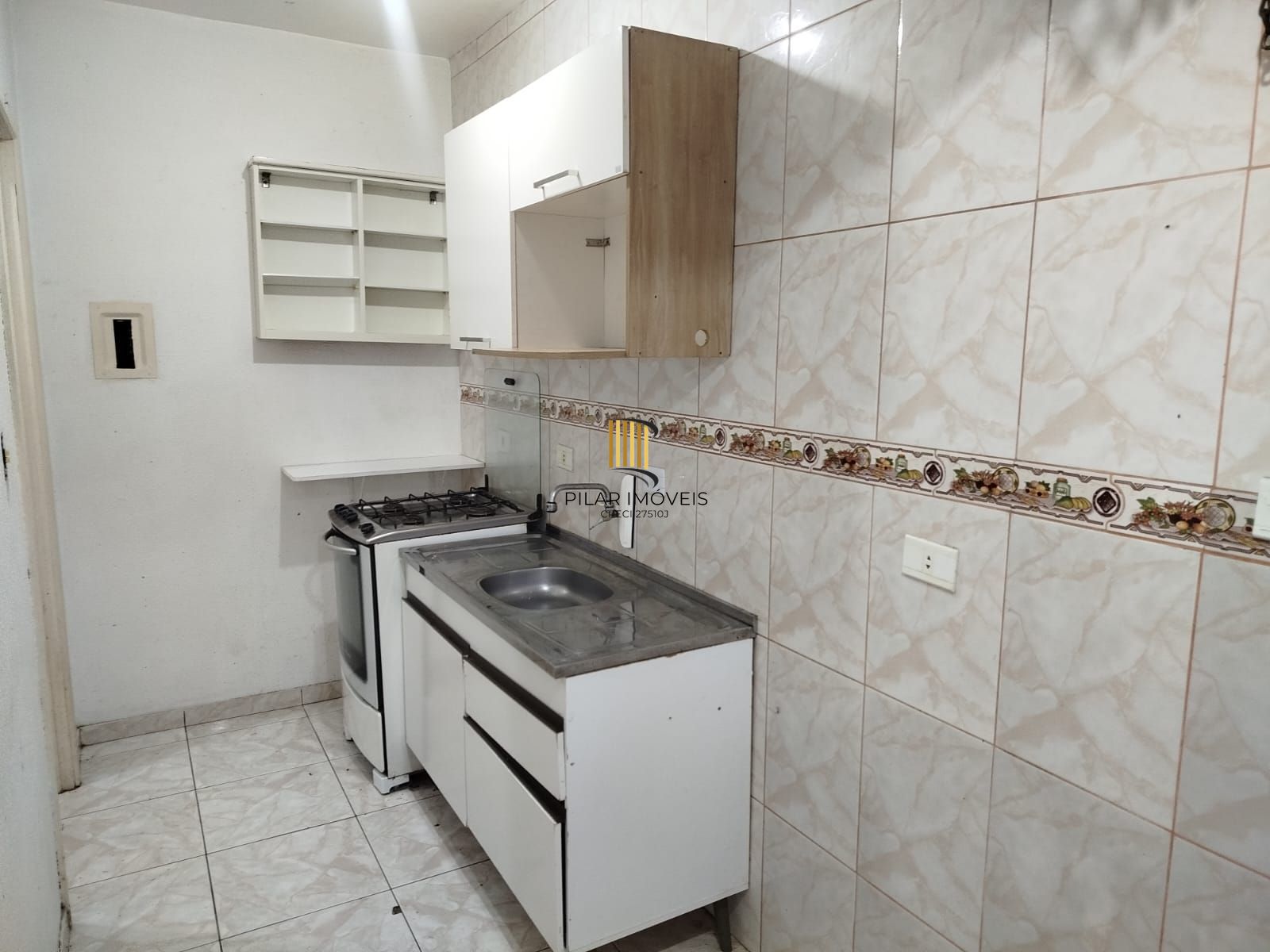 Apartamento no bairro Cristal de 1 dormitório e vaga *rotativa DESOCUPADO