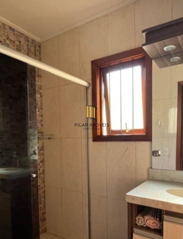 Casa 3 dormitórios no bairro Jardins